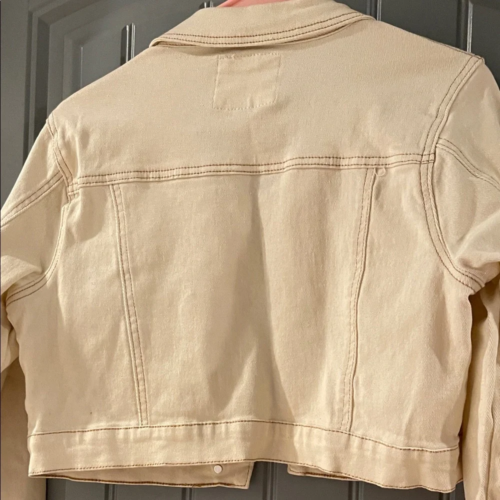 American Eagle Outfitters Light Tan Denim Jacket - Picture 9 of 12